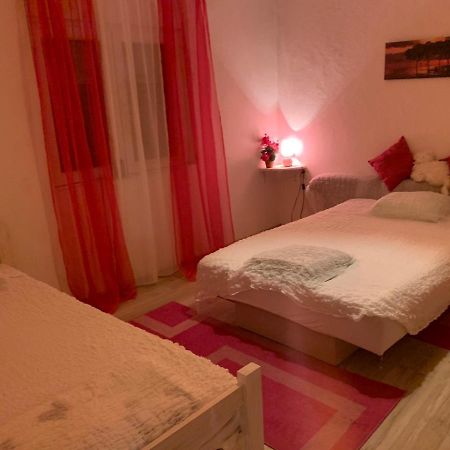 Prima House Apartment Podgorica Bagian luar foto