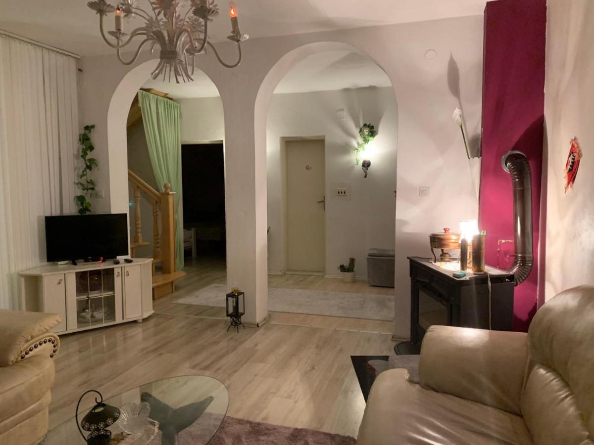 Prima House Apartment Podgorica Bagian luar foto