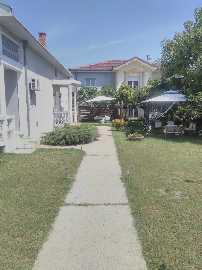 Prima House Apartment Podgorica Bagian luar foto